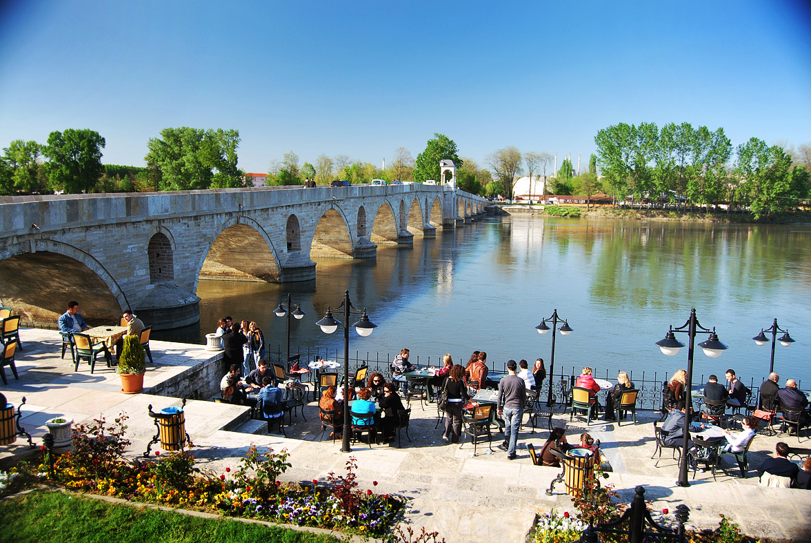 Edirne’de Gezilecek Yerler Edirne’de Gezilecek Yerler