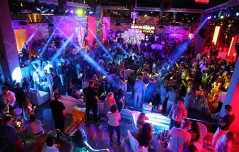 İzmir’de Gece Hayatı ve Eğlence Mekanları